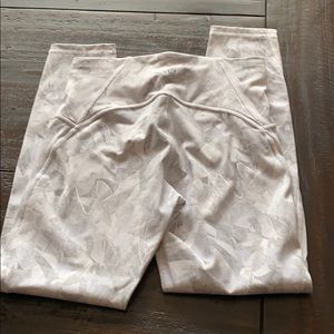 Lululemon Train Times 7/8 legging